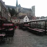 Chez Vincent 3*