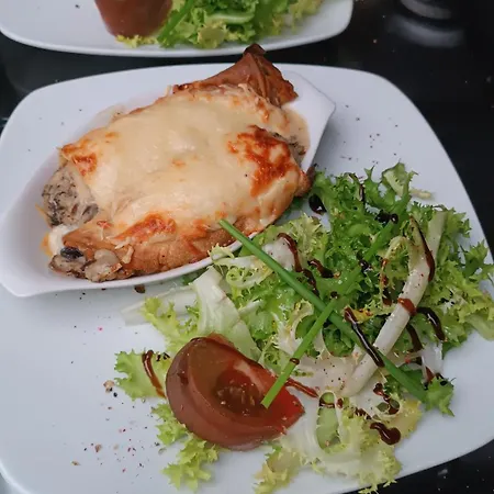 Chez Vincent 招待所